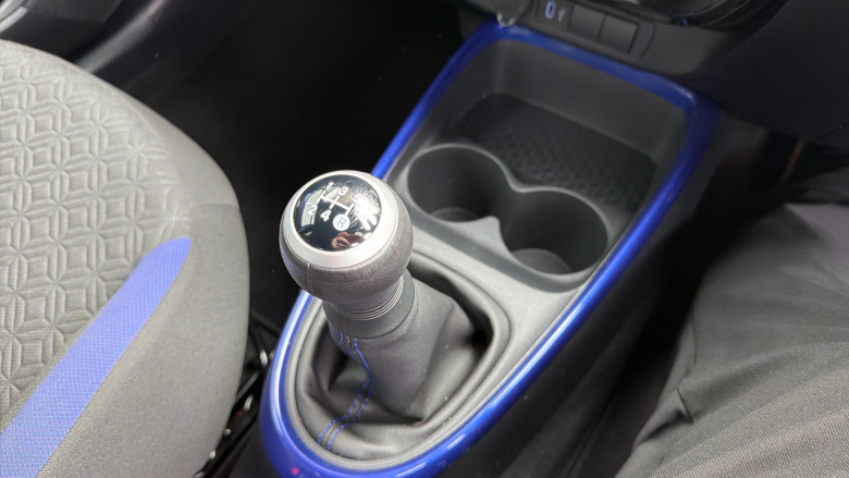 Toyota Aygo X 1.0 VVT-i Edge 5dr Petrol Hatchback